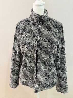 JM Collection Petite Faux Fur Gray Black Jacket P/S